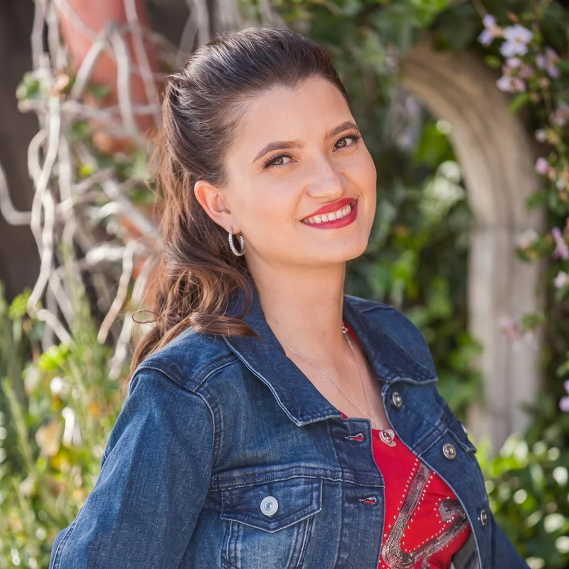 Rhonda Kararia, LPC
